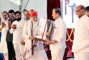 Prime Minister Narendra Modi Receives Lokmanya Tilak Award in Pune